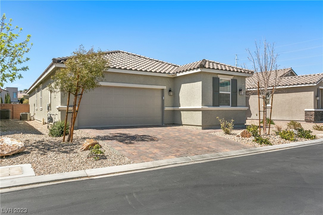5761 Casa Branca Street