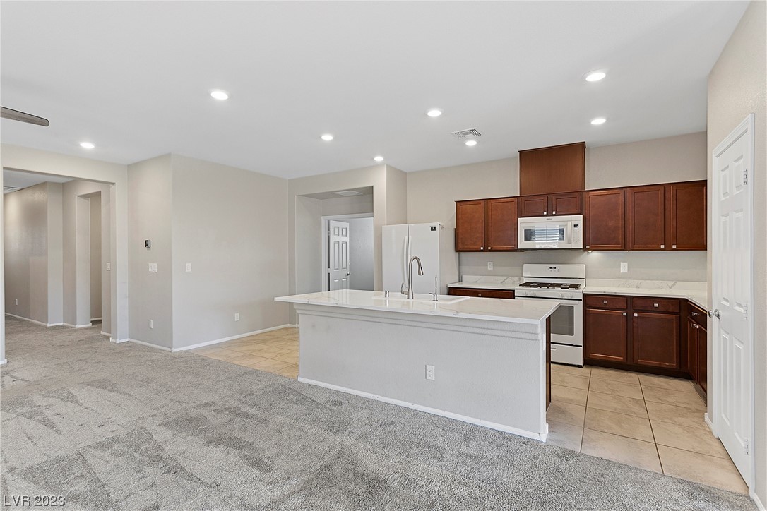 5761 Casa Branca Street