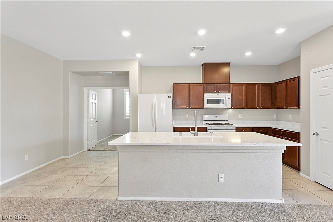 5761 Casa Branca Street