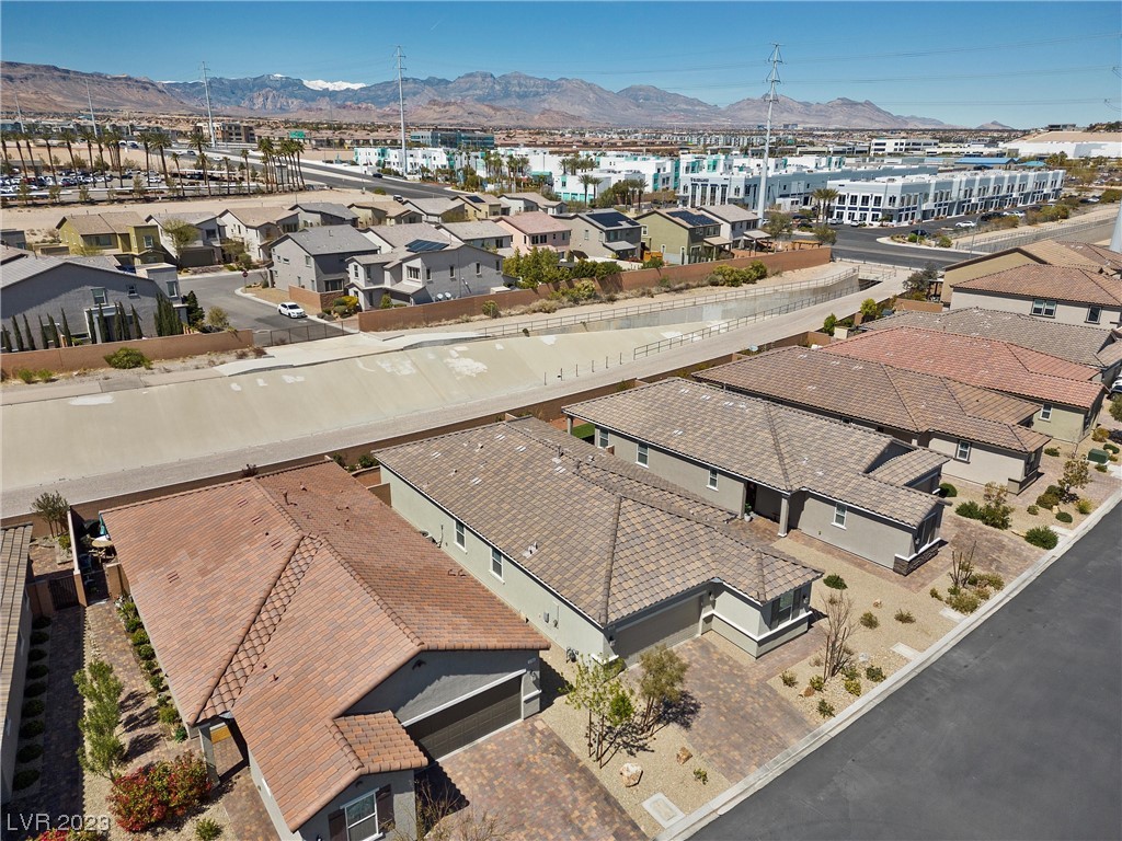 5761 Casa Branca Street