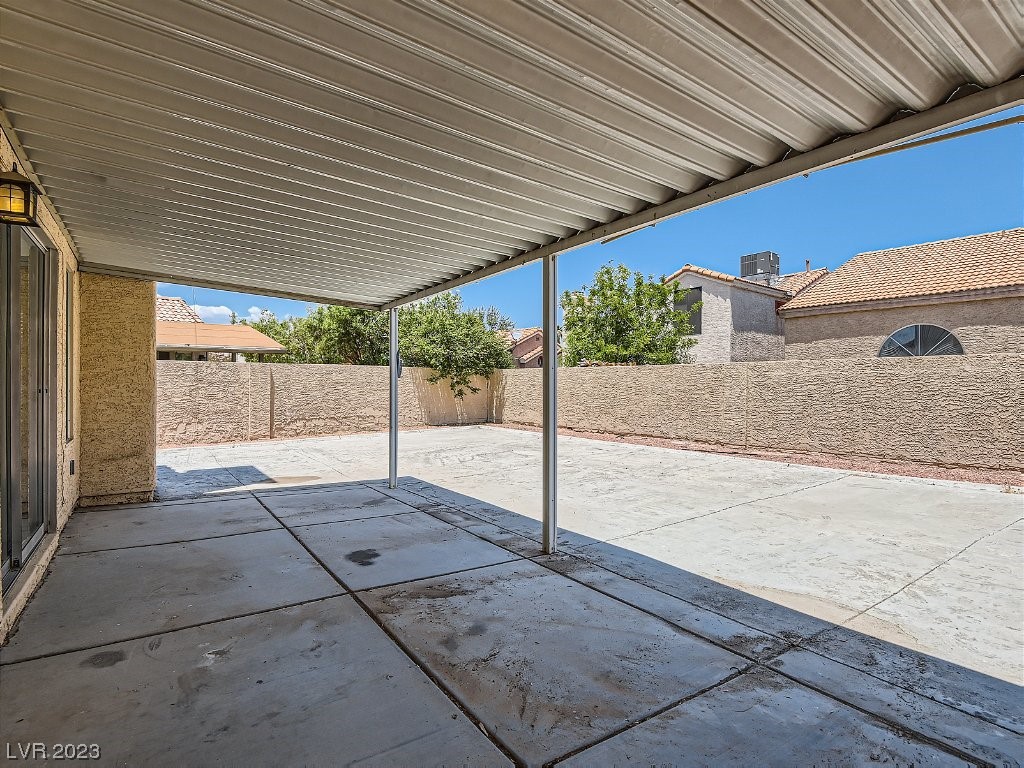 7081 Shadow Crest Drive