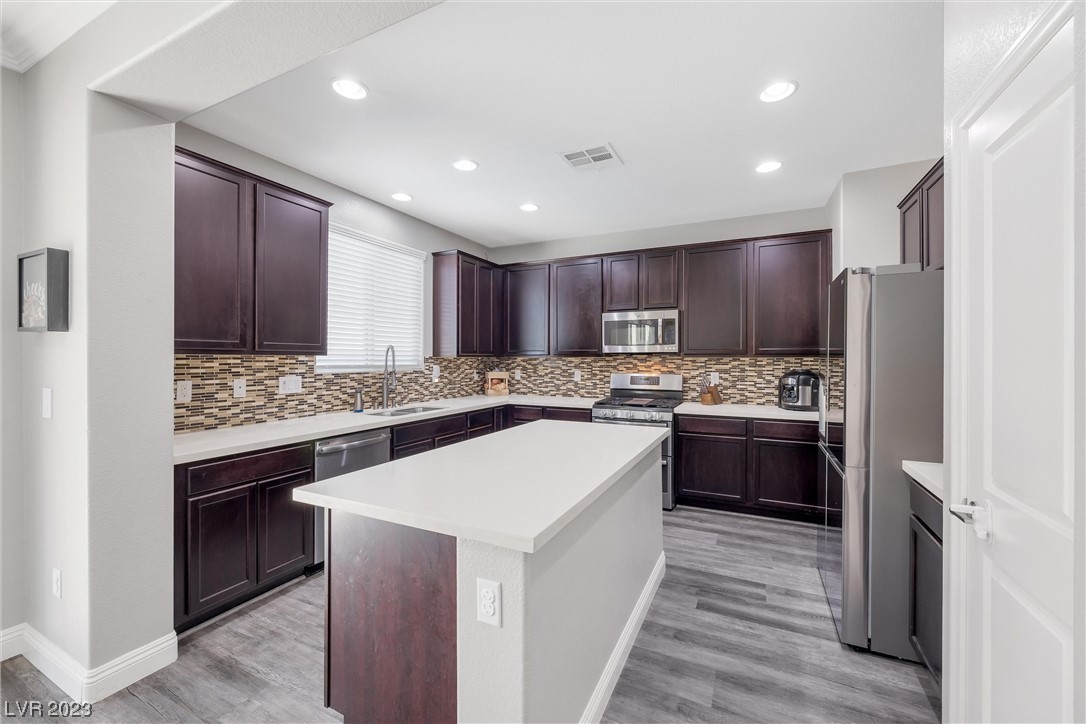 9545 Northvale Court
