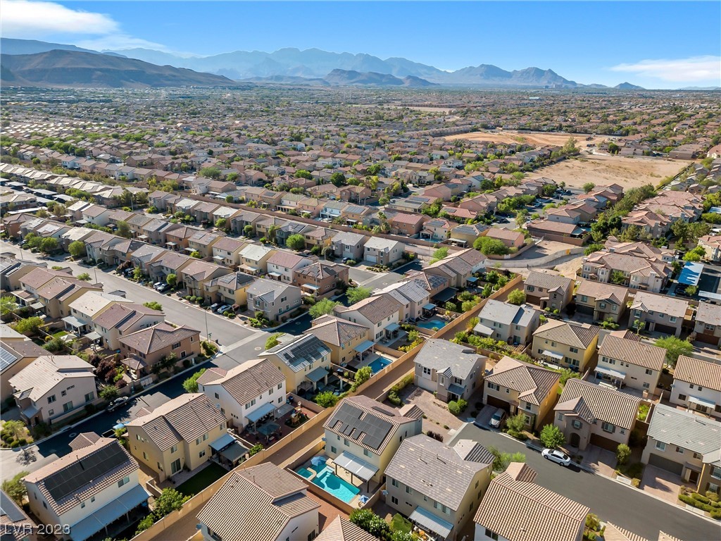 9545 Northvale Court
