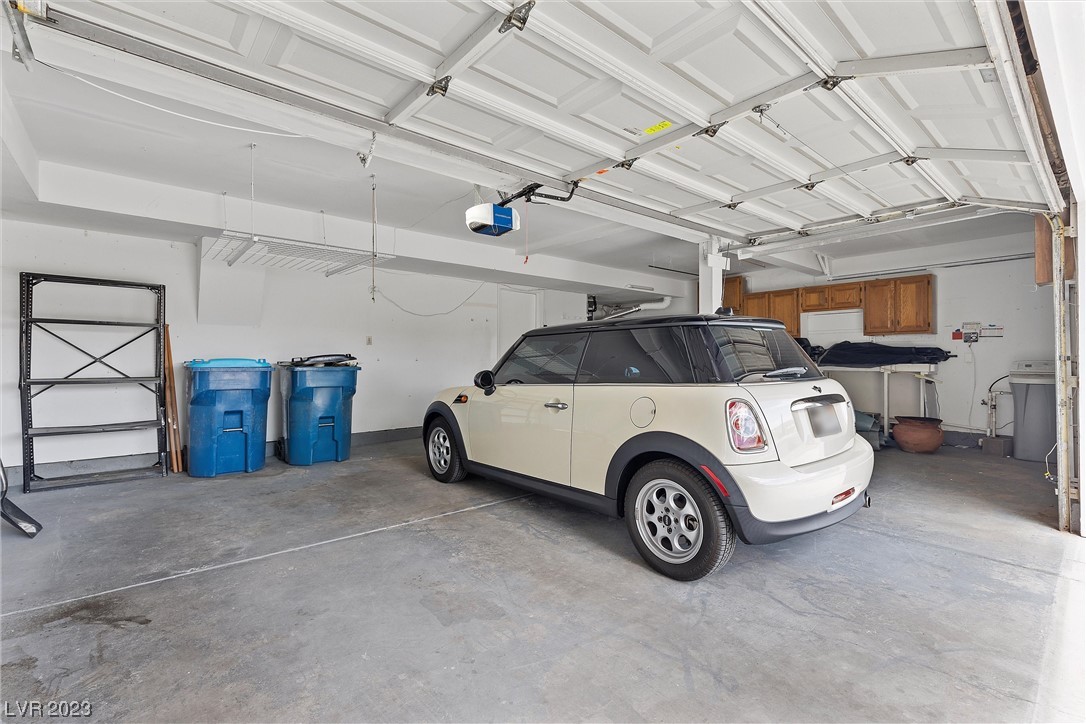 9800 Stellar View Avenue