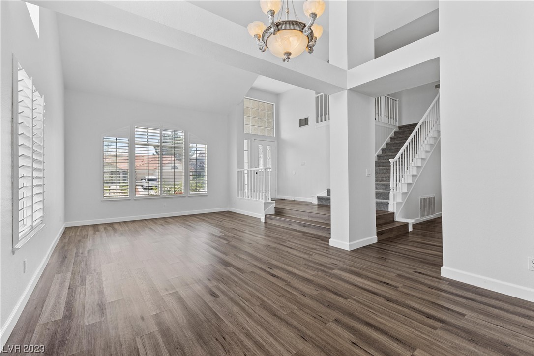 9800 Stellar View Avenue