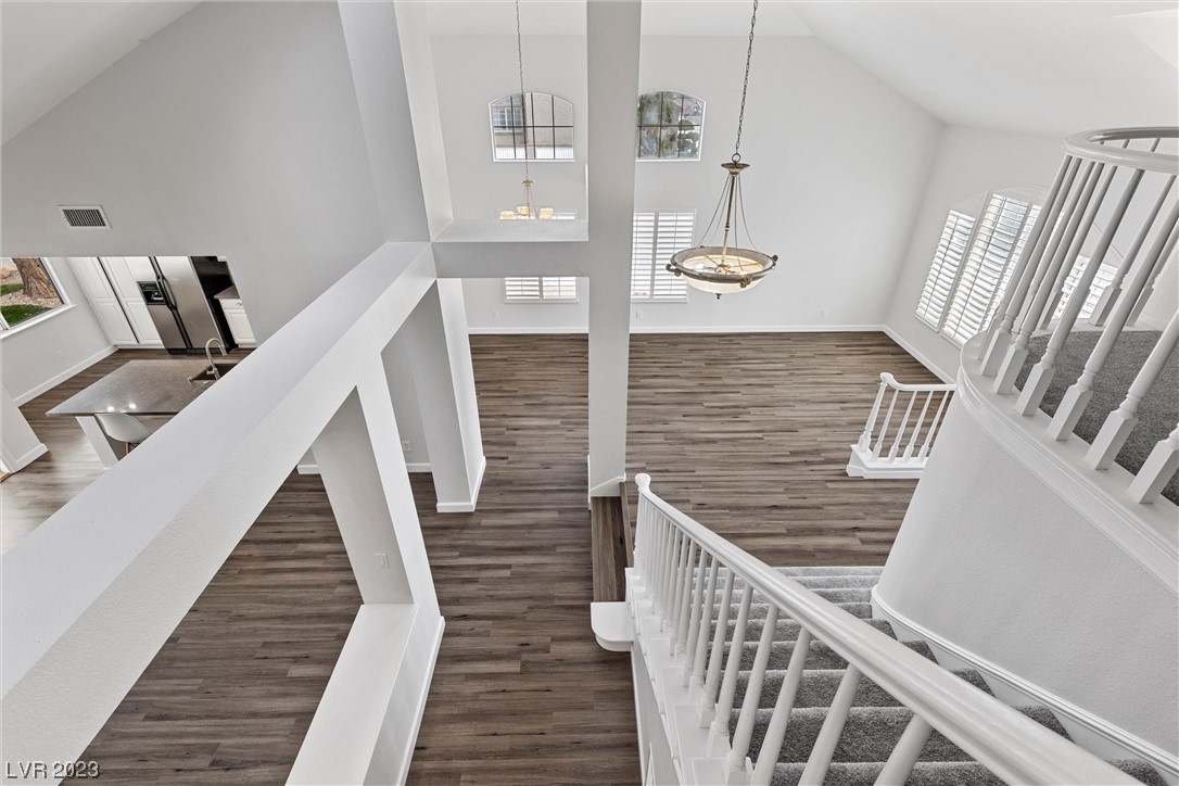 9800 Stellar View Avenue
