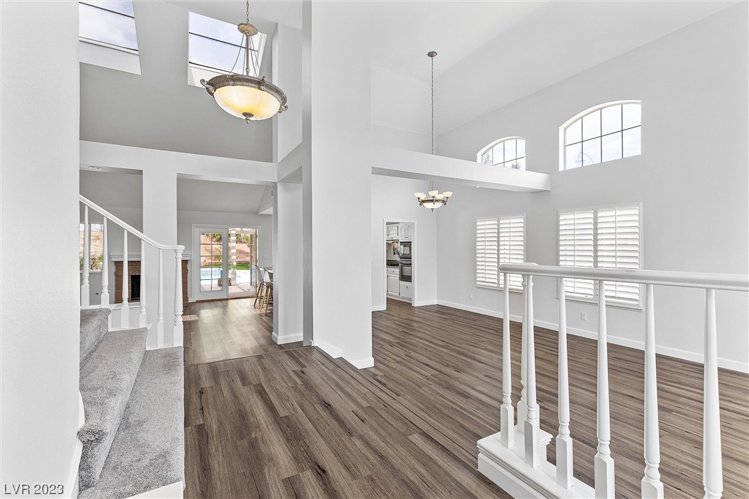 9800 Stellar View Avenue