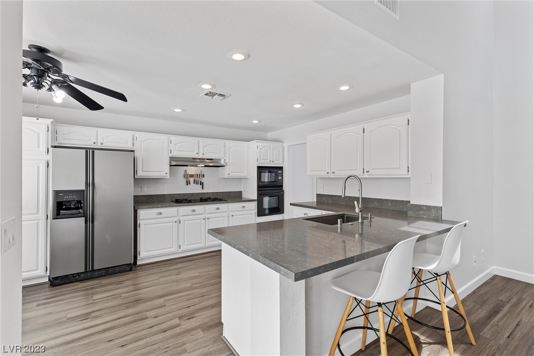 9800 Stellar View Avenue