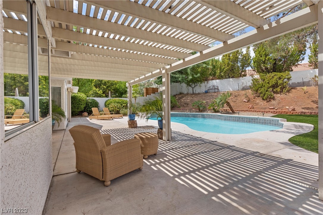 9800 Stellar View Avenue