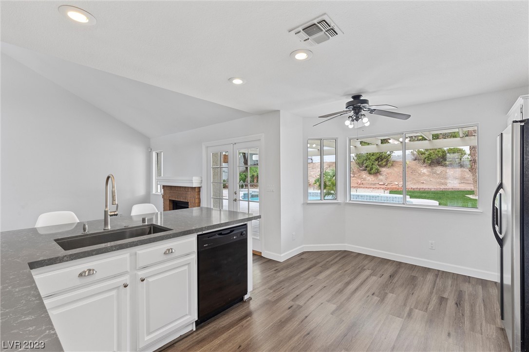 9800 Stellar View Avenue