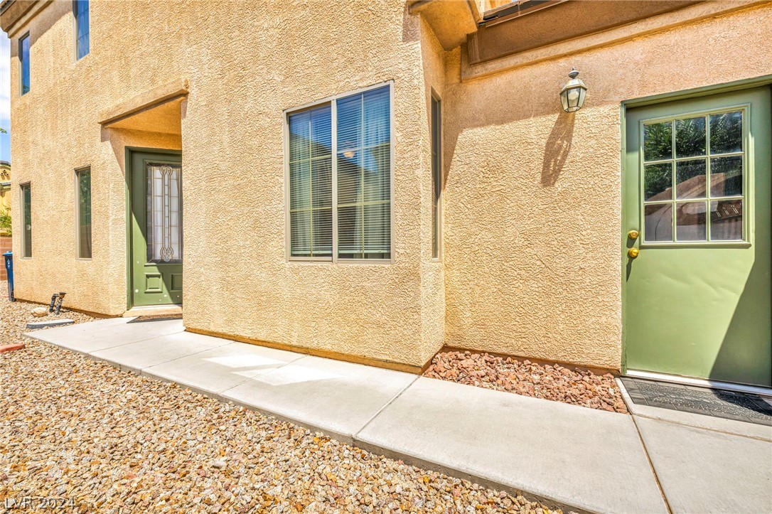 5290 Paiute Pine Court
