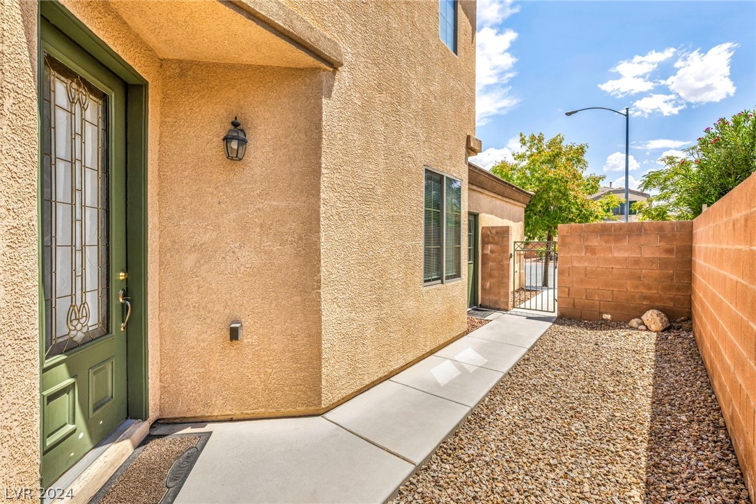 5290 Paiute Pine Court