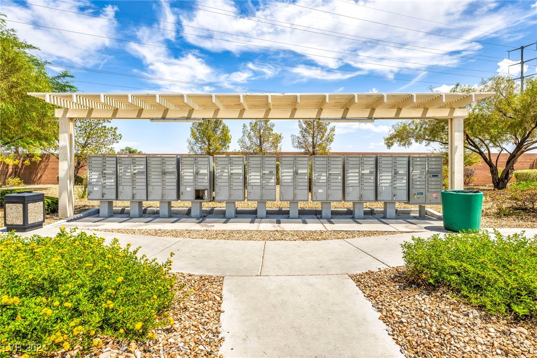 5290 Paiute Pine Court