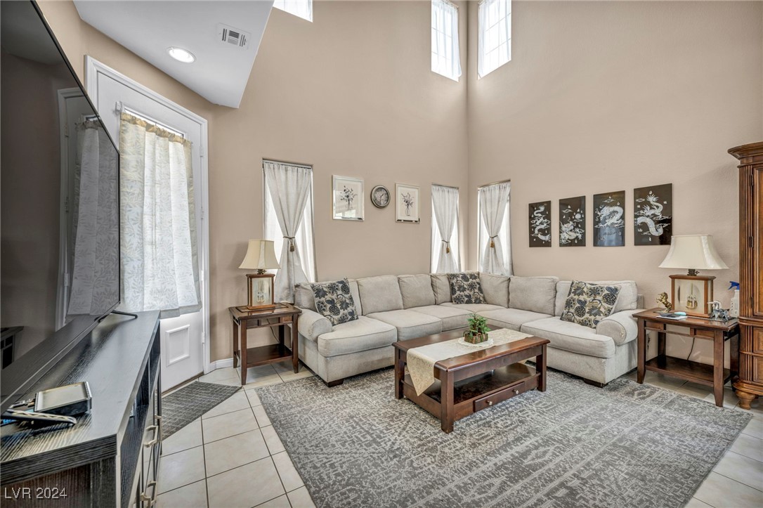 5290 Paiute Pine Court