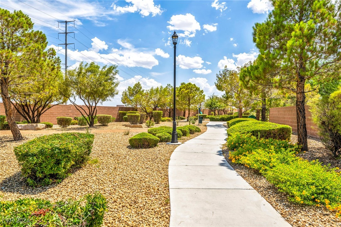 5290 Paiute Pine Court