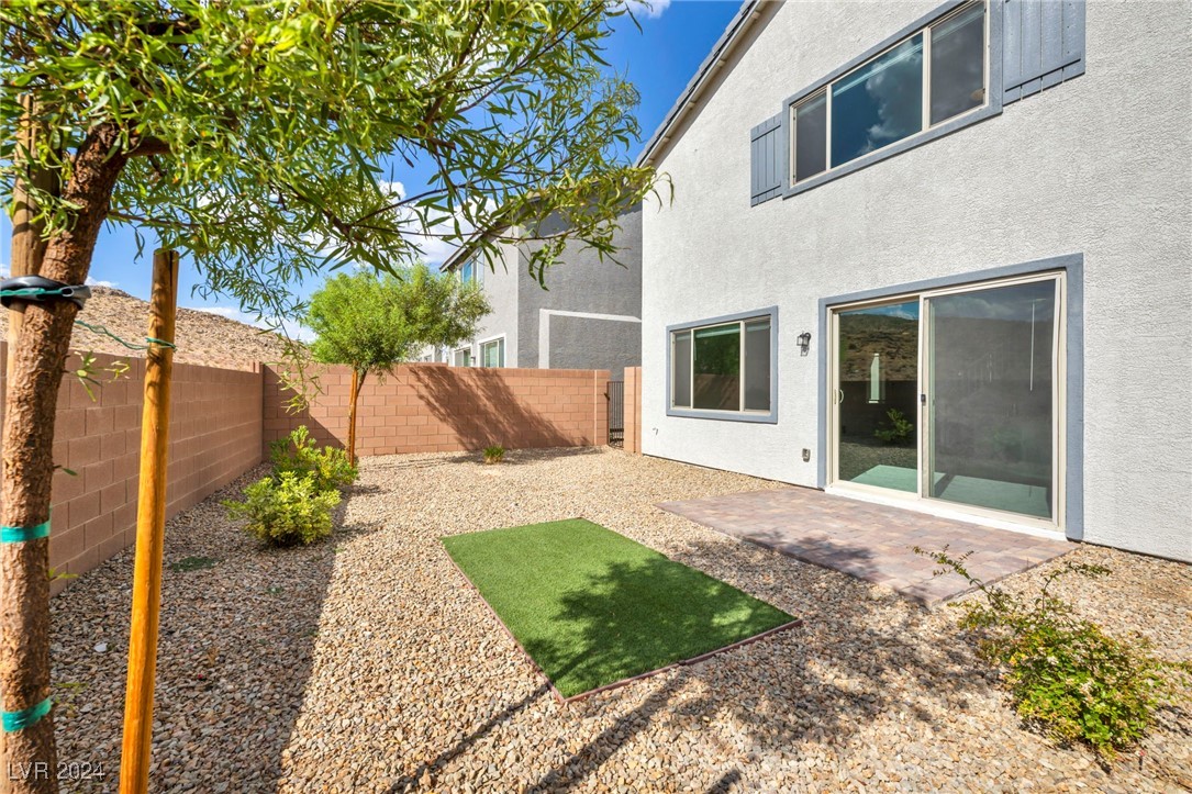 9997 Blue Rain Street