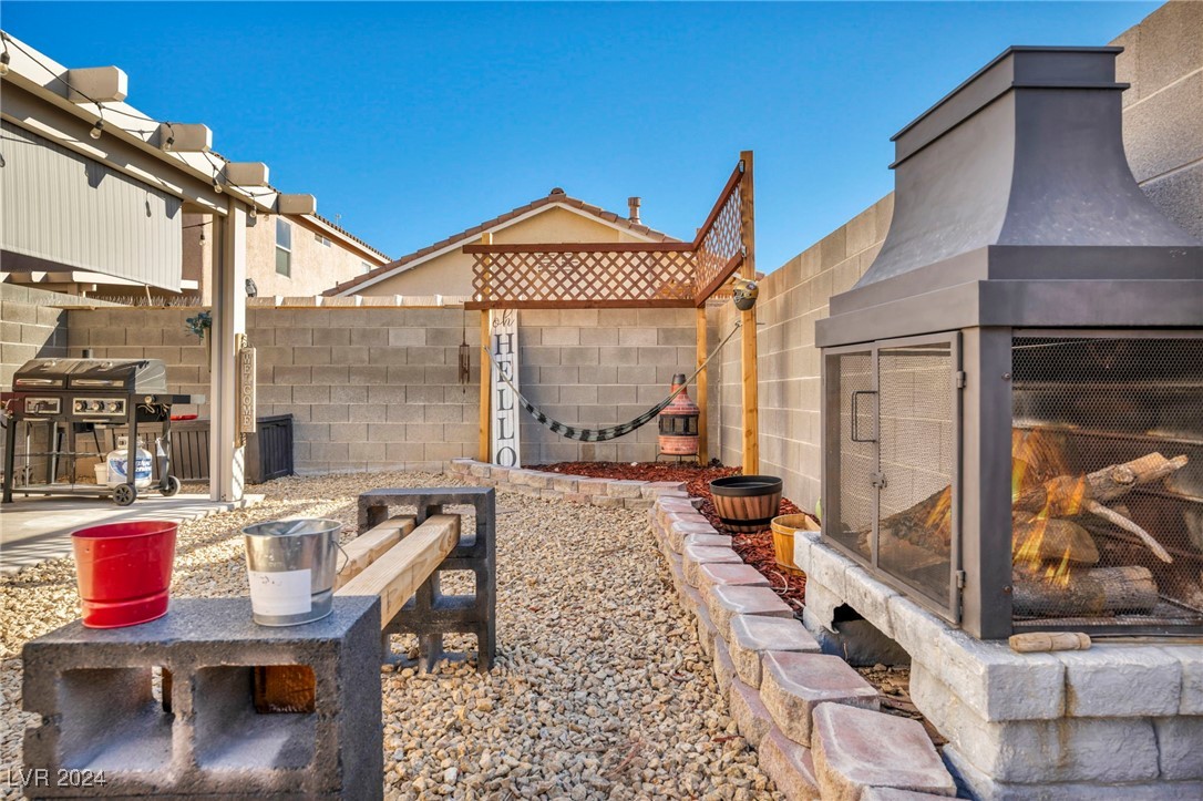 9555 Grand Fir Court