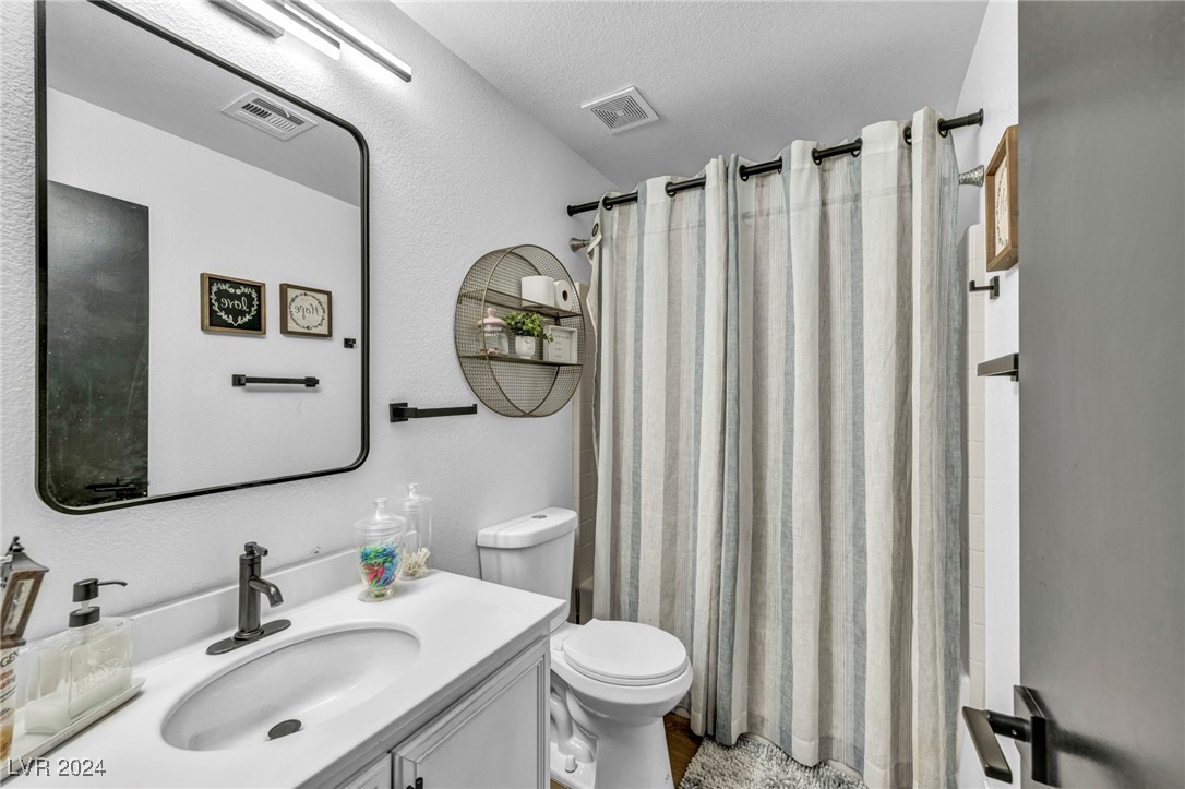 9555 Grand Fir Court