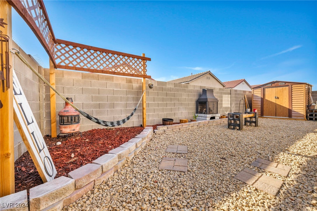 9555 Grand Fir Court