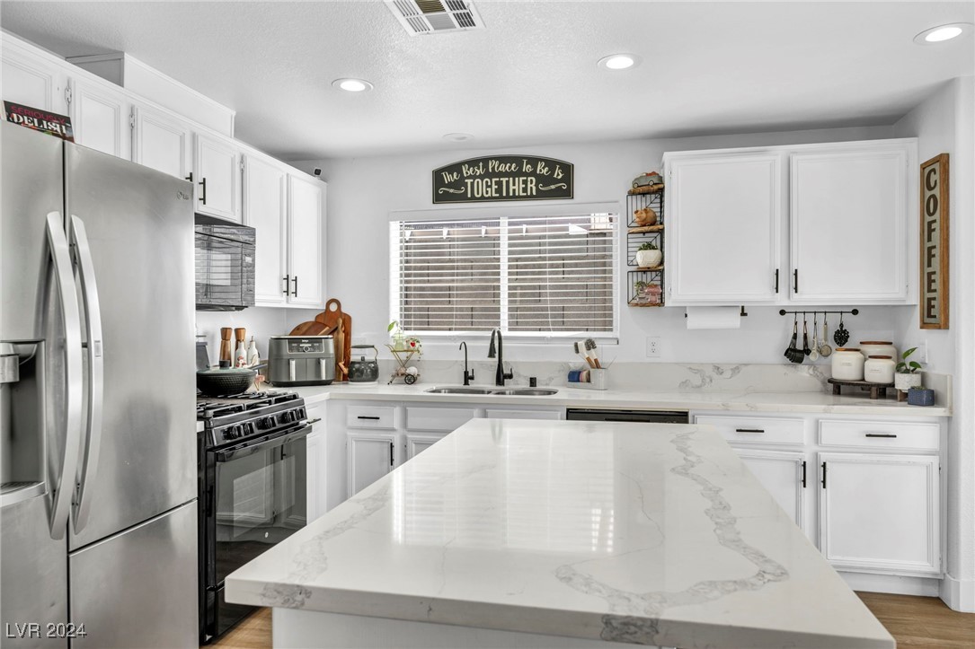 9555 Grand Fir Court
