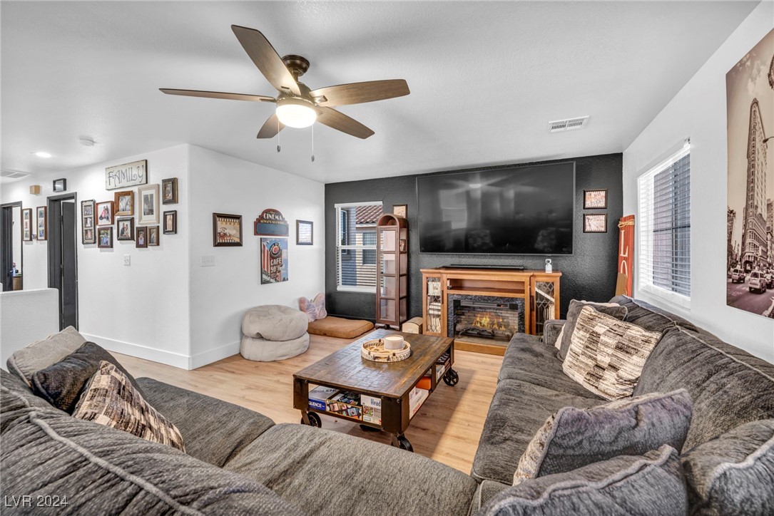 9555 Grand Fir Court
