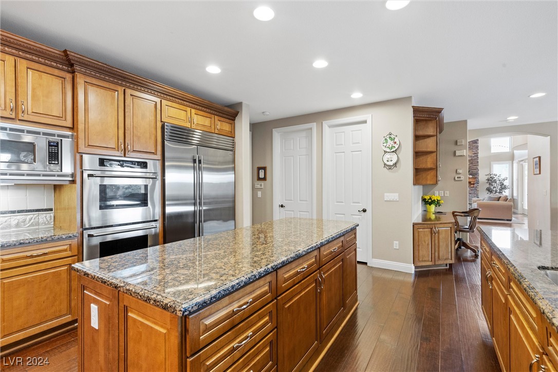 10809 Ickworth Court