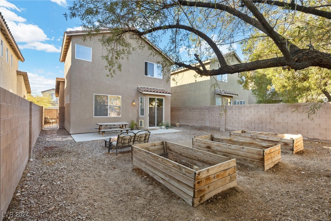 9532 Parker Springs Court