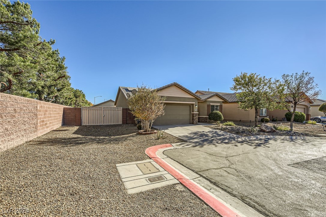 3306 American Mustang Court