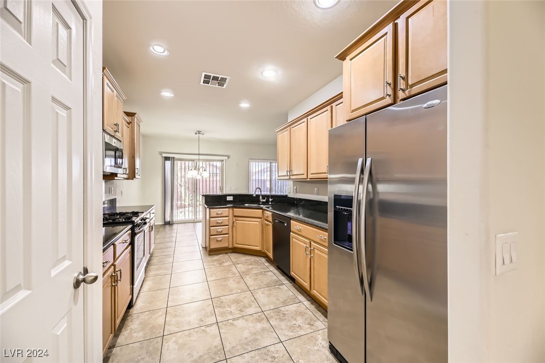 3306 American Mustang Court