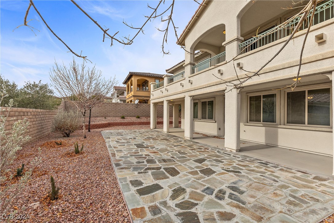 12119 High Country Lane