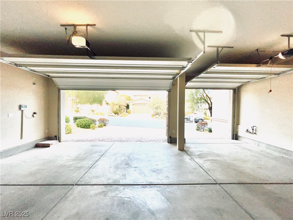 12119 High Country Lane