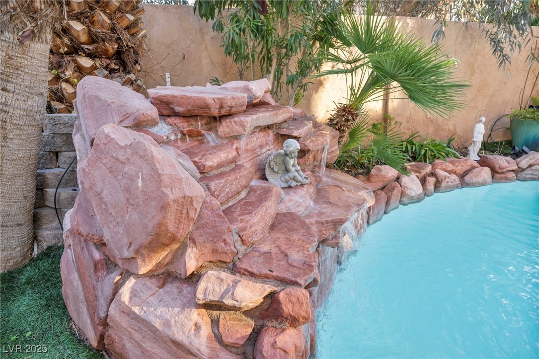 9131 Sangria Lane