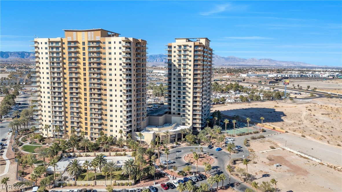 8255 Las Vegas Boulevard 1505
