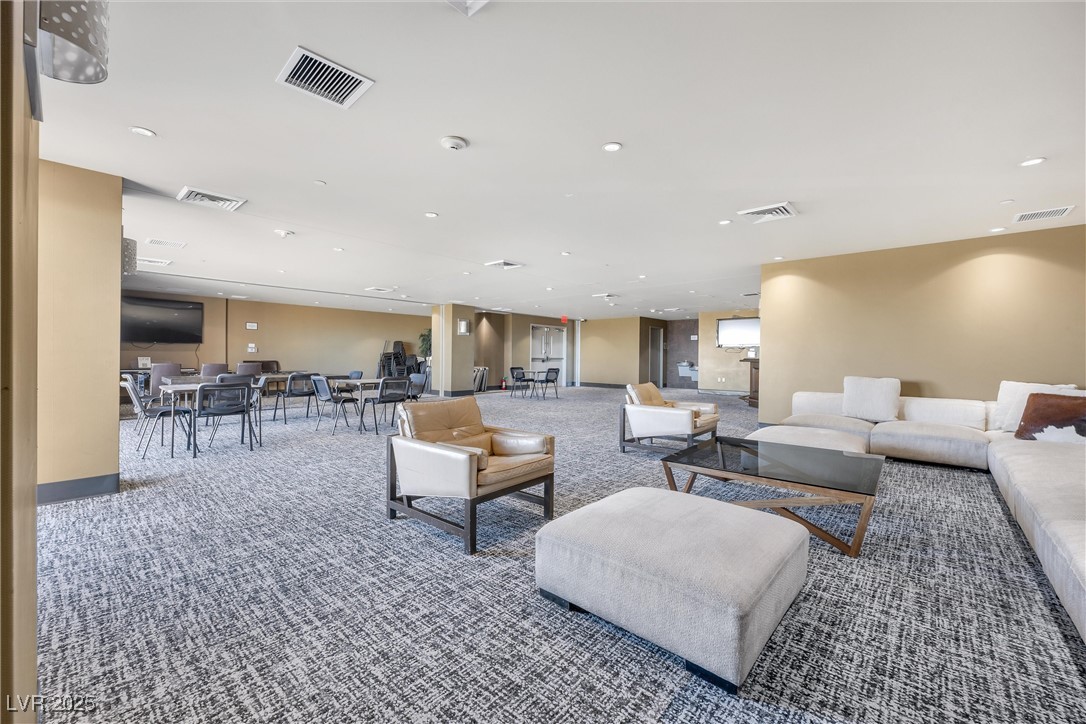 8255 Las Vegas Boulevard 1505