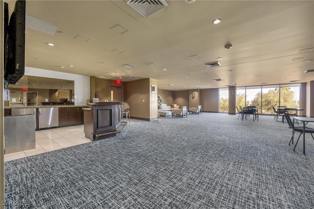 8255 Las Vegas Boulevard 1505
