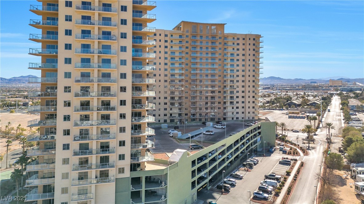 8255 Las Vegas Boulevard 1505