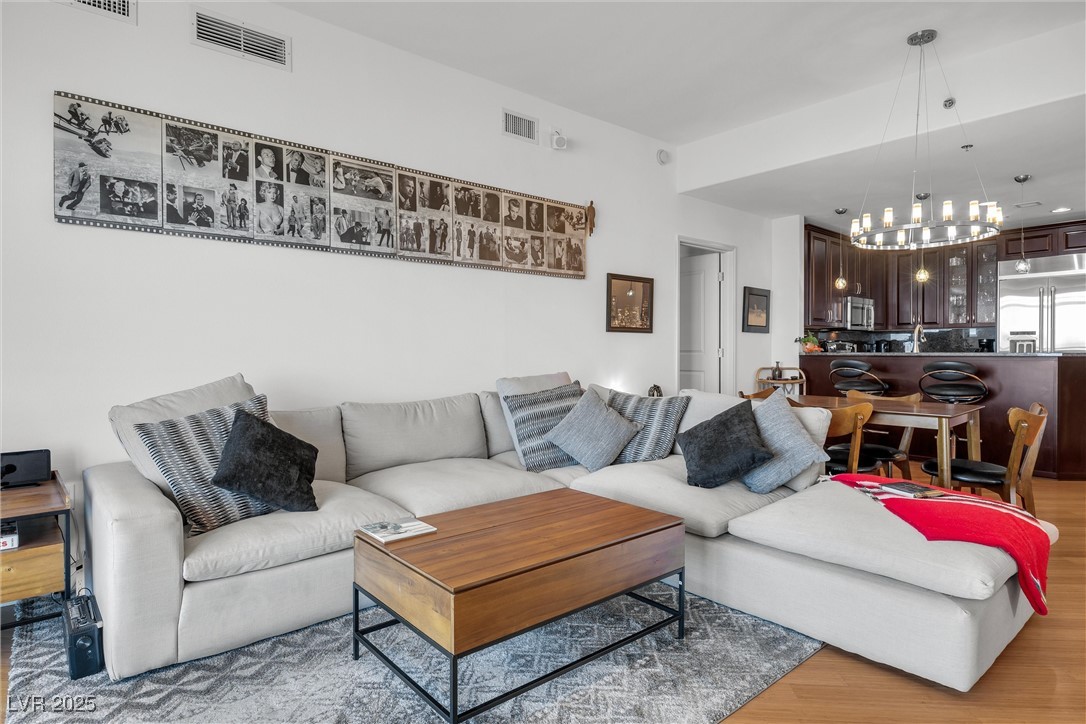 8255 Las Vegas Boulevard 1505