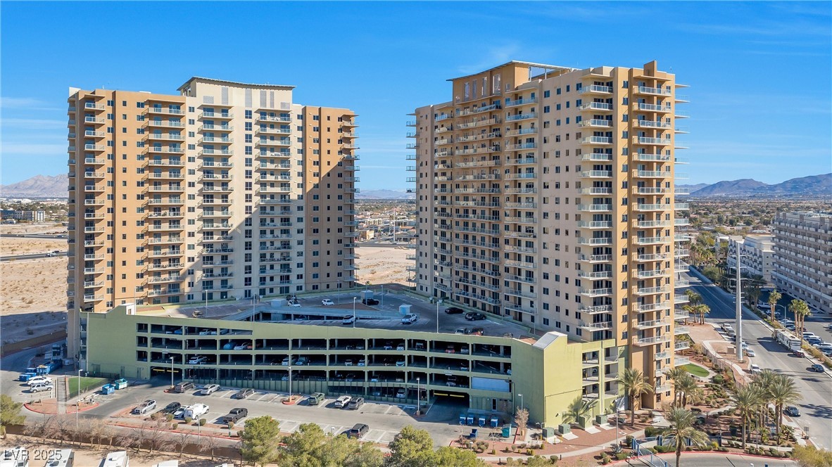 8255 Las Vegas Boulevard 1505