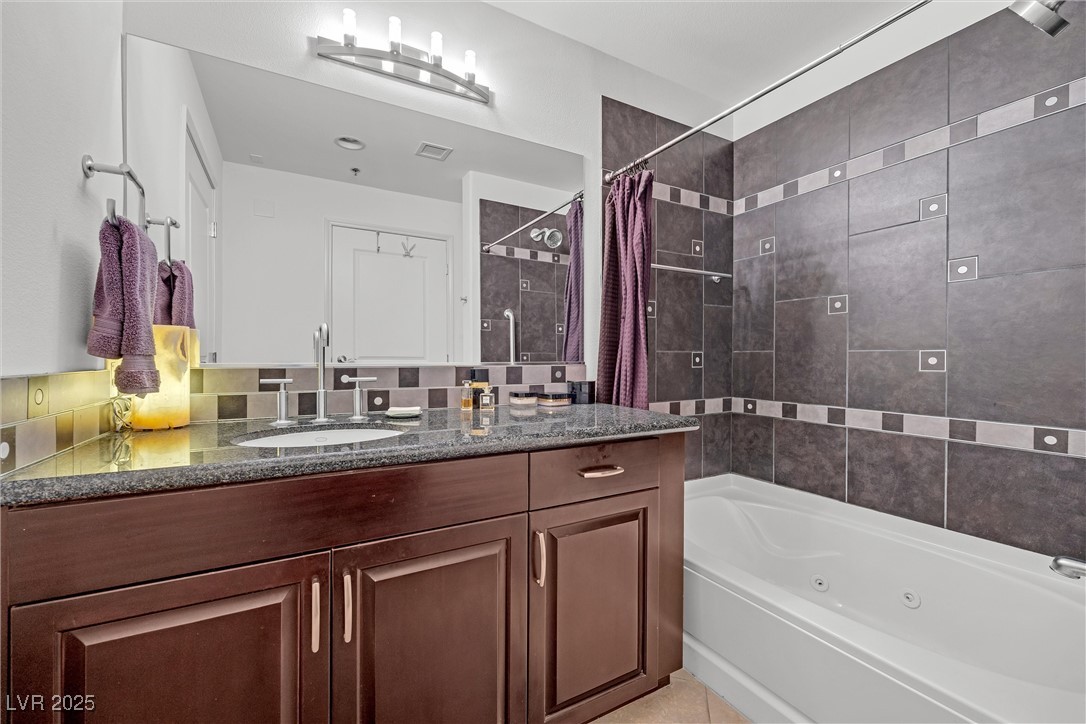 8255 Las Vegas Boulevard 1505
