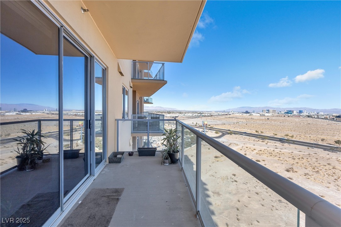 8255 Las Vegas Boulevard 1505