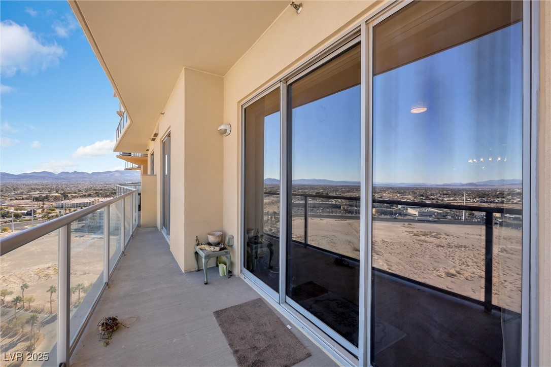 8255 Las Vegas Boulevard 1505