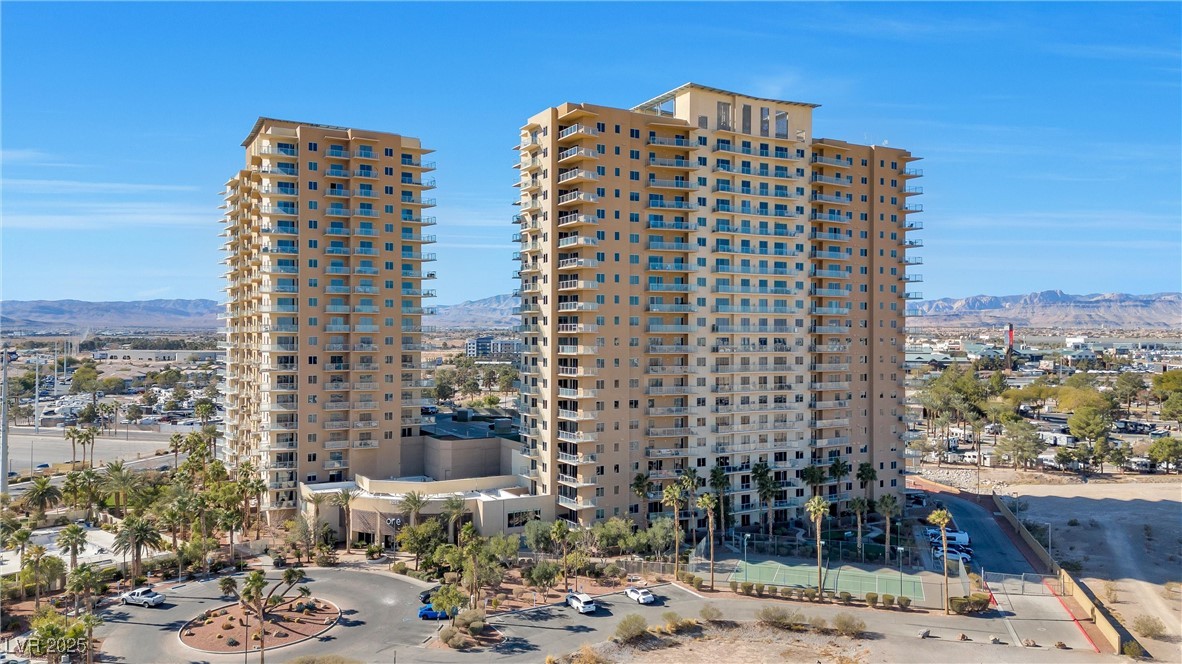 8255 Las Vegas Boulevard 1505
