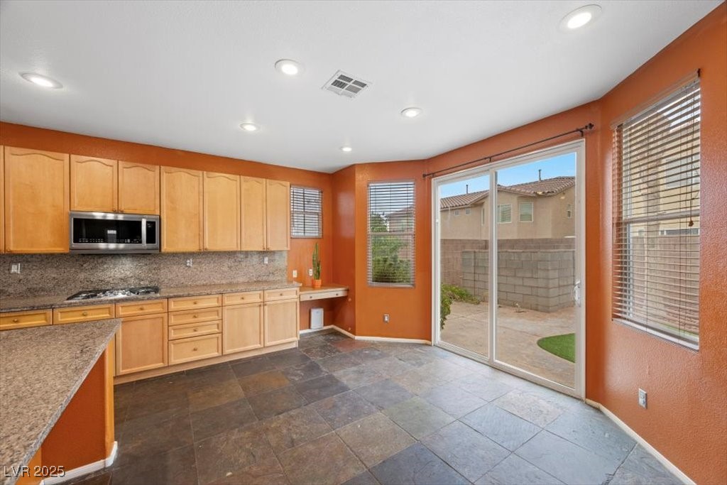 9413 Arcadia Woods Court