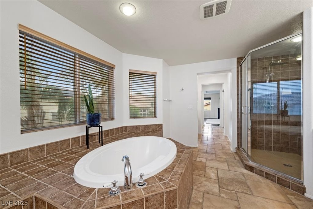 9413 Arcadia Woods Court