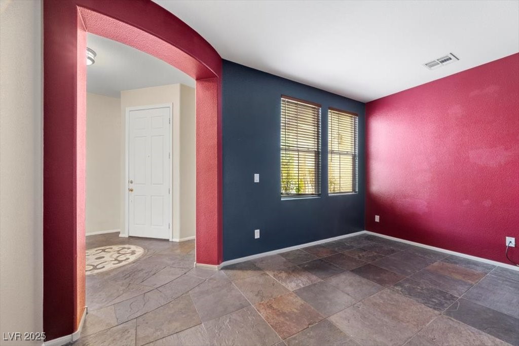 9413 Arcadia Woods Court