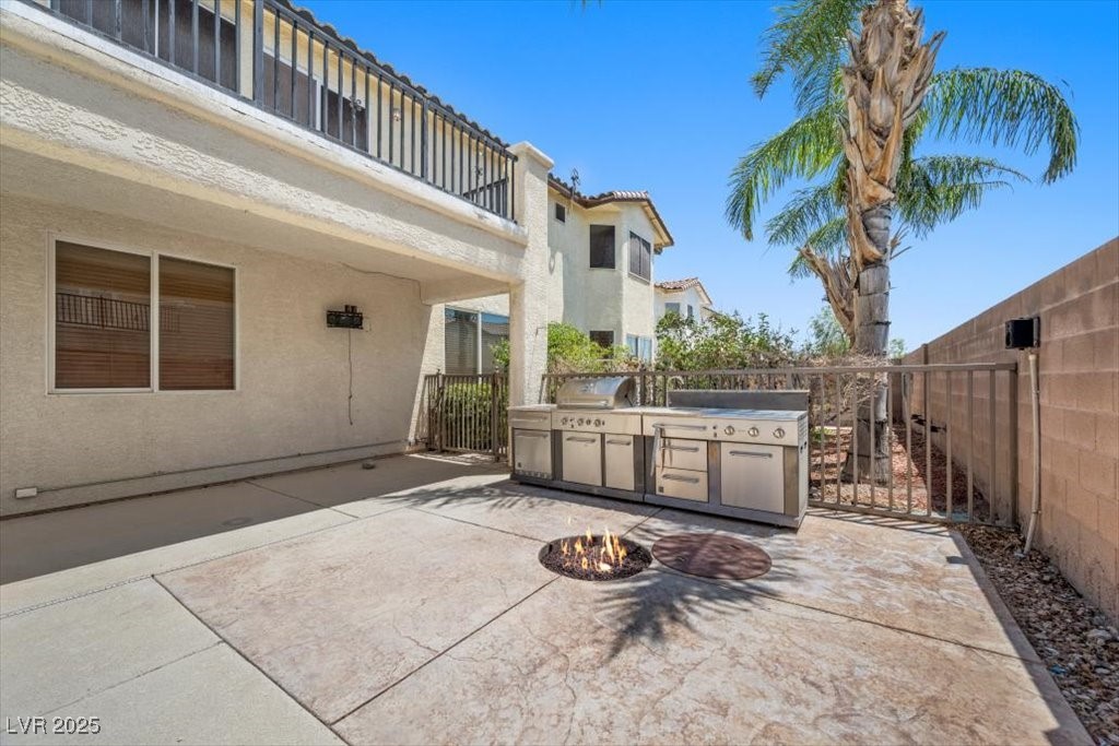 9413 Arcadia Woods Court