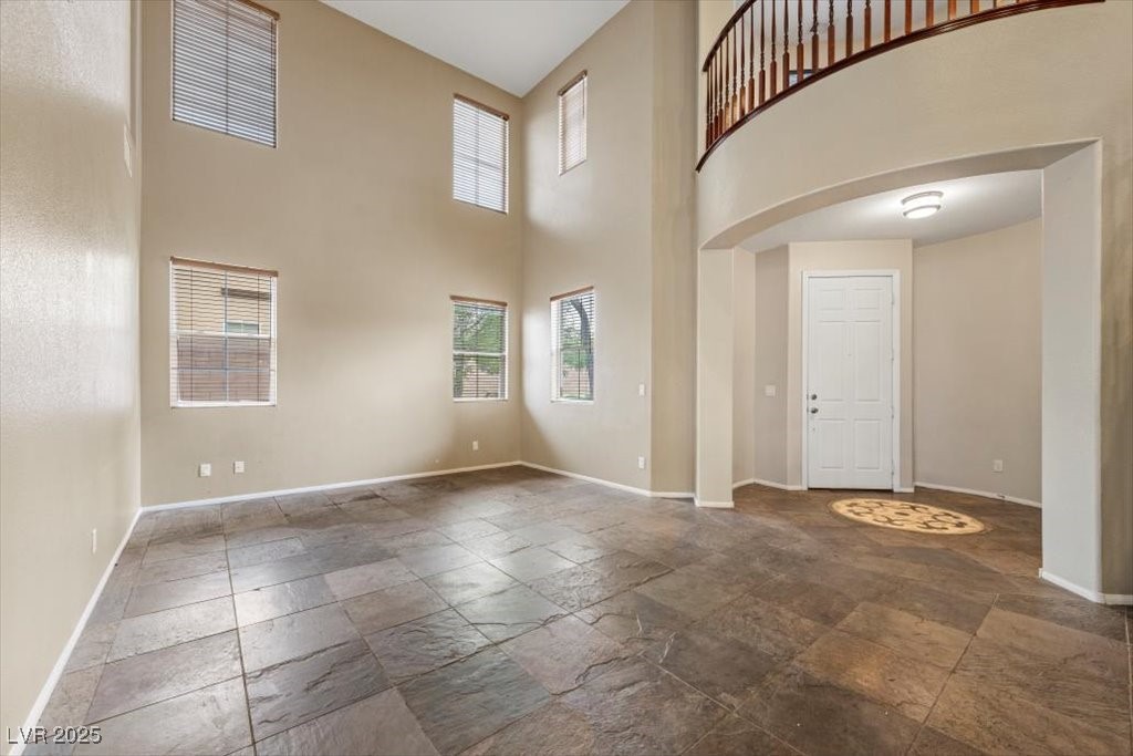 9413 Arcadia Woods Court