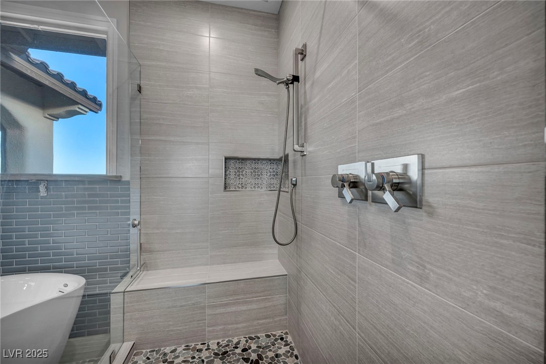 12283 Lost Treasure Avenue