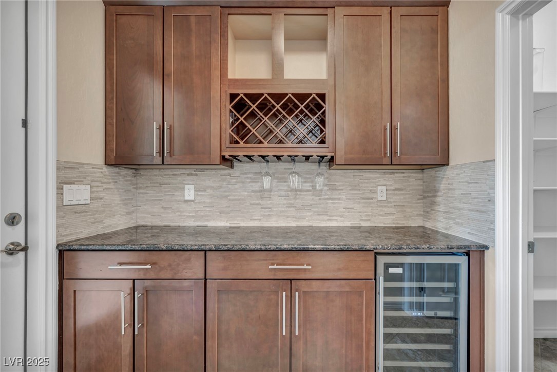 12283 Lost Treasure Avenue