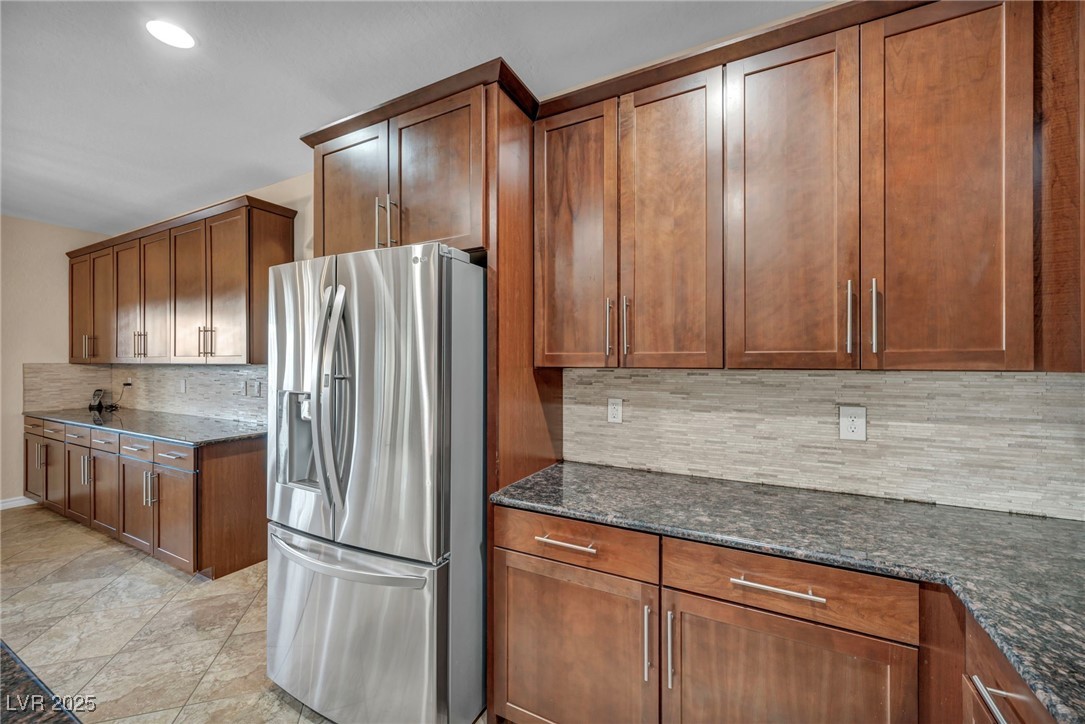 12283 Lost Treasure Avenue